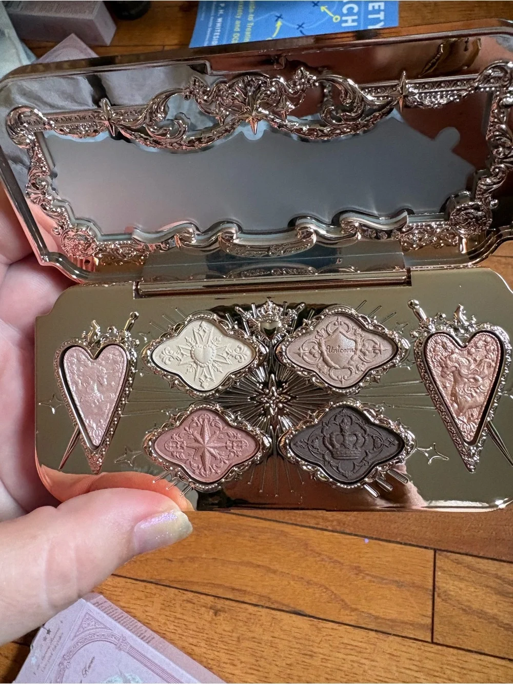 Flower Knows Pink Satin Makeup Palette - Aurora Reverie